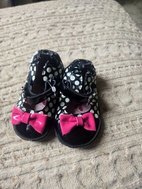 Robeez Black and Pink Minnie Mouse Mary Jane Shoes